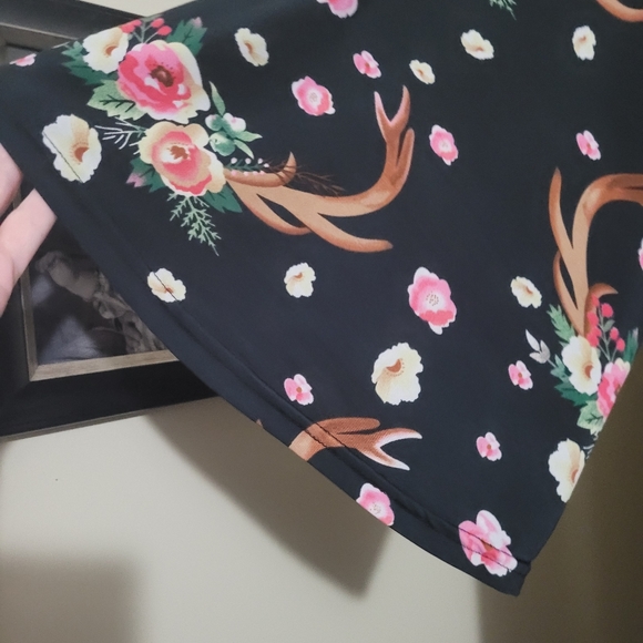 Duster - Picture 5 of 5